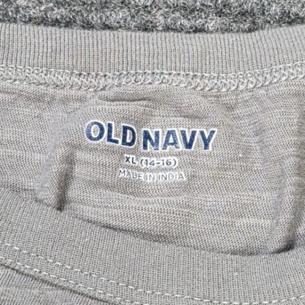 Old Navy Striped‎ Muscle Tank Top Boy's Size XL 14-16 Gray Sleeveless Shirt